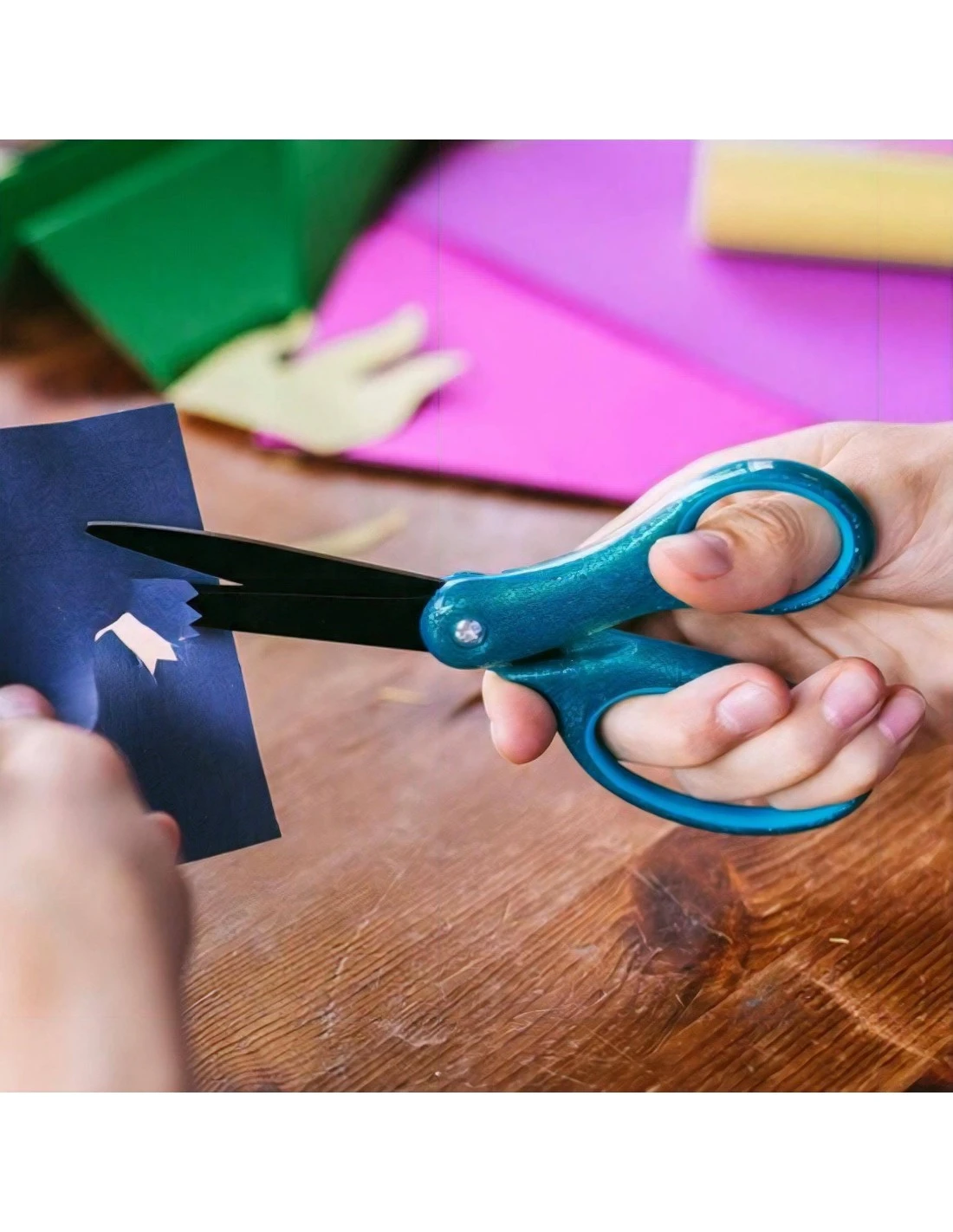 Fiskars Ciseaux D'écolier, + 10 Ans, Longueur: 17 Cm, Pour Droitiers Et Gauchers 6 Fiskars Ciseaux D'écolier, + 10 Ans, Longueur: 17 Cm, Pour Droitiers Et Gauchers – Image 4